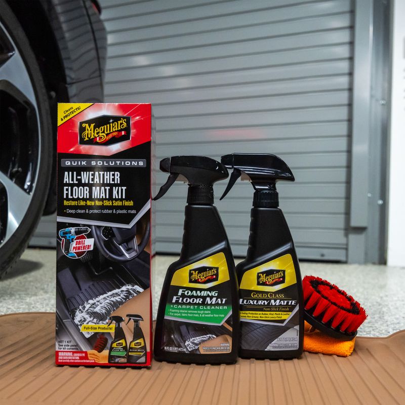 Foaming Floor Mat & Carpet Cleaning Kit