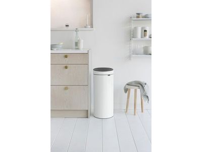 Papperskorg BRABANTIA Touch Bin 30L vit