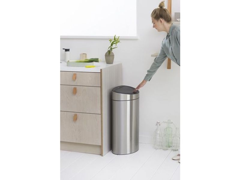 Papperskorg BRABANTIA Touch Bin 40L matt