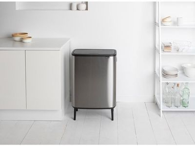 Papperskorg BRABANTIA Bo Touch 60L stål