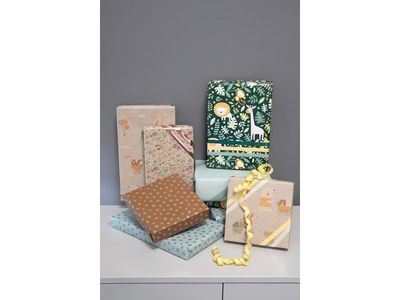 Presentpapper 57cmx154m SpotOn mint/gold