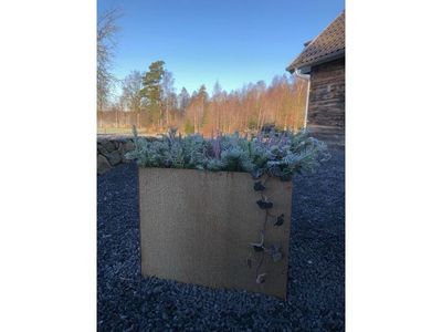 L-kruka med botten corten 60x60x55cm