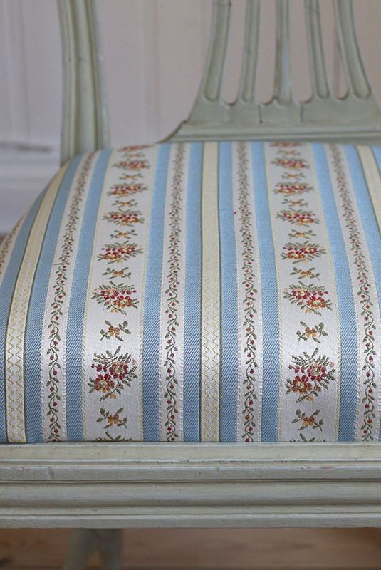 Möbeltyg gustaviansk stil - Lovisa ljusblå nr 11/47