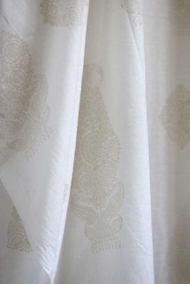 Stuvbit 0,8 meter voile  Paisley beige - 300 cm bred