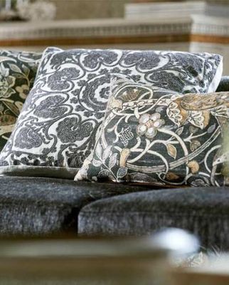Gardintyg - William Morris - Indian Loop - charcoal/linen