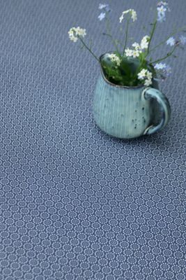 Vaxduk i textil akrylatbehandlad - Ronja mörkblå med cirklar