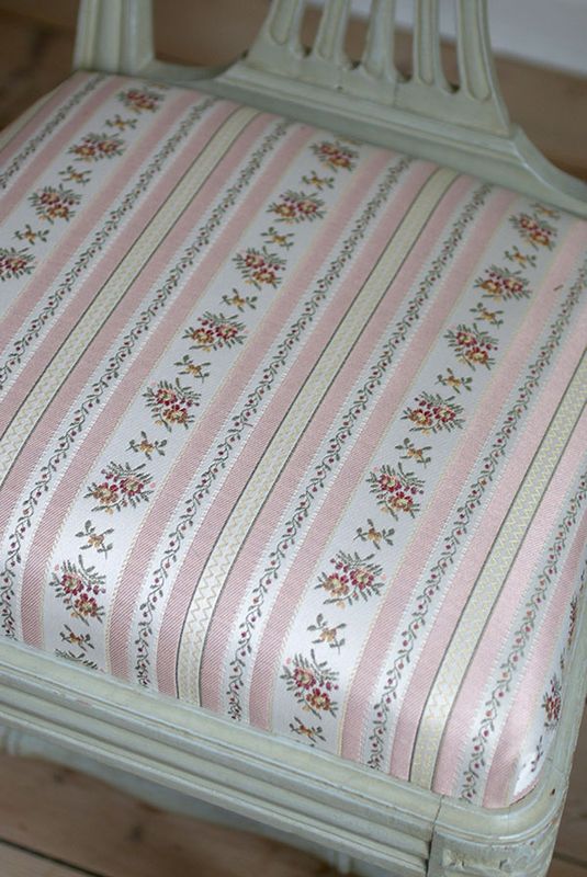 Möbeltyg gustaviansk stil - Lovisa rosa nr 11/38