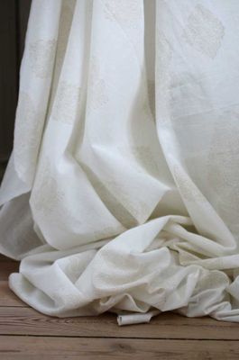 STUVBIT - 1 meter  - Voile  Paisley Beige - 300 cm bred