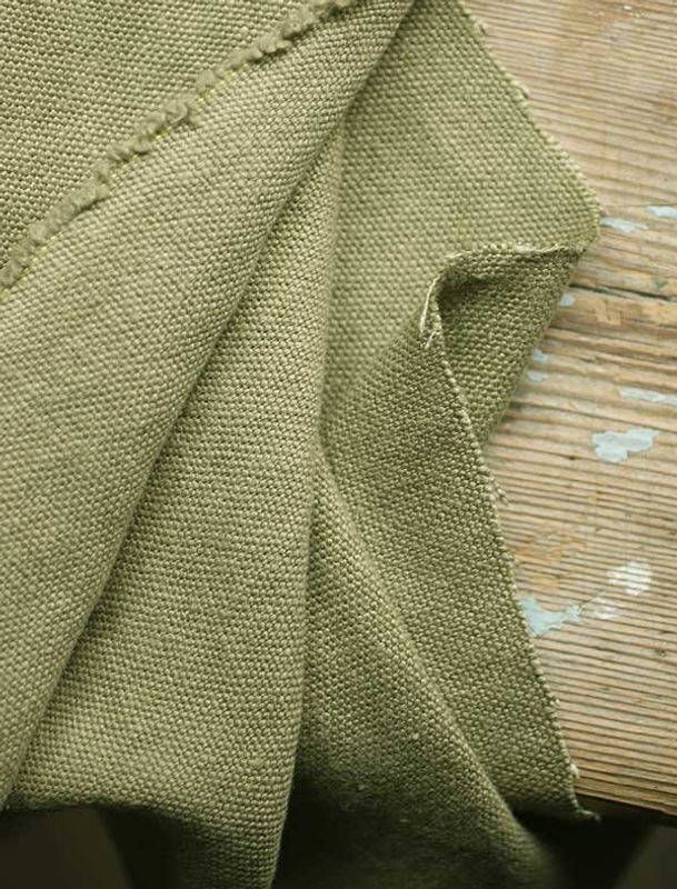 Kraftigt linnetyg - grönt möbeltyg Enzimi Olive 705