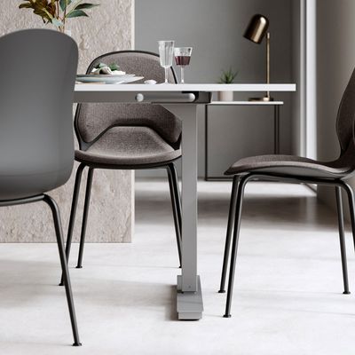 Petra - En tygklädd stol