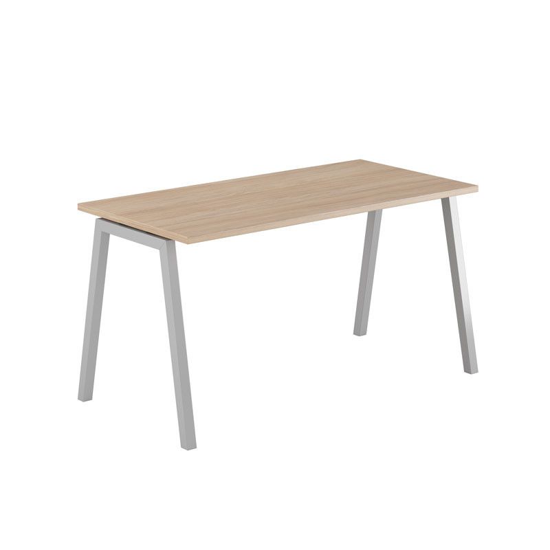 Luna A - Ett modernt bord med fasta ben i A-form