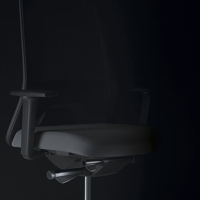 EVERYis1 - Modern kontorsstol i mesh