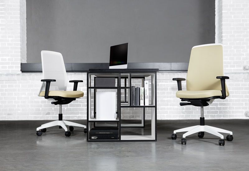 EVERYis1 - Modern kontorsstol i mesh