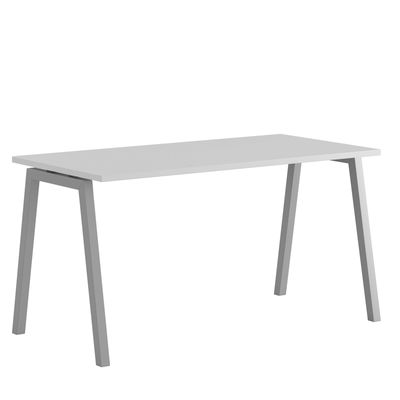 Luna A - Ett modernt bord med fasta ben i A-form