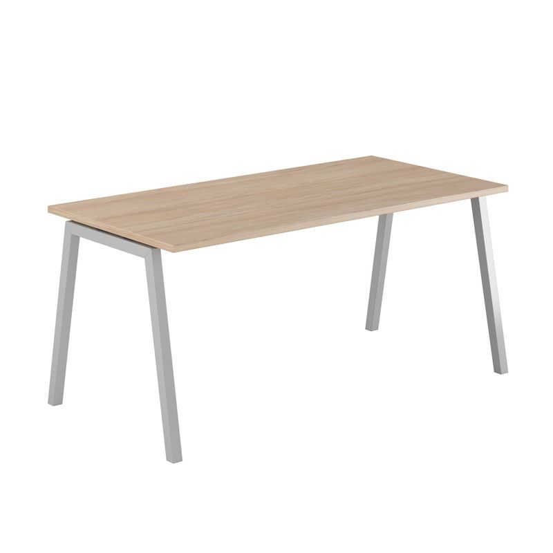 Luna A - Ett modernt bord med fasta ben i A-form