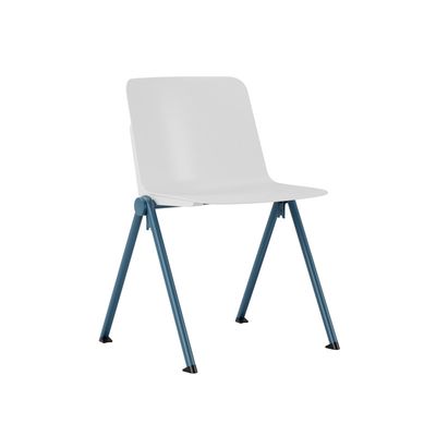 Vittoria - En stapelbar stol med många valmöjligheter