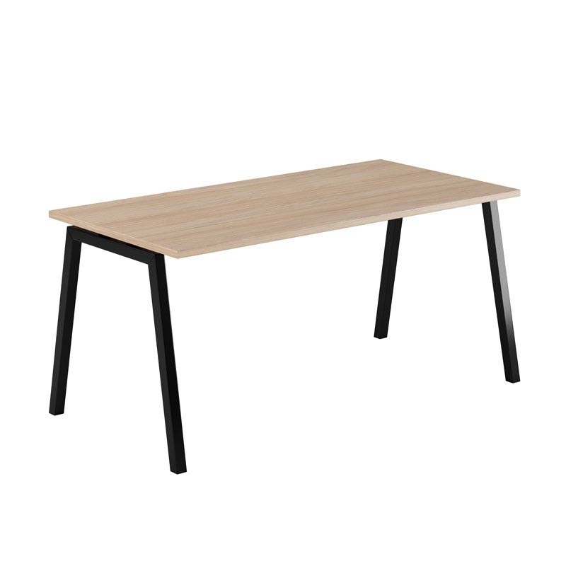 Luna A - Ett modernt bord med fasta ben i A-form