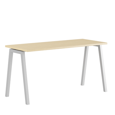 Luna A - Ett modernt bord med fasta ben i A-form