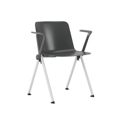 Vittoria med armstöd - Stapelbar stol i snygg design