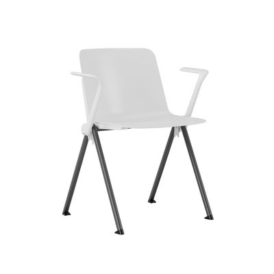 Vittoria med armstöd - Stapelbar stol i snygg design