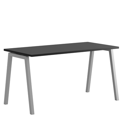 Luna A - Ett modernt bord med fasta ben i A-form