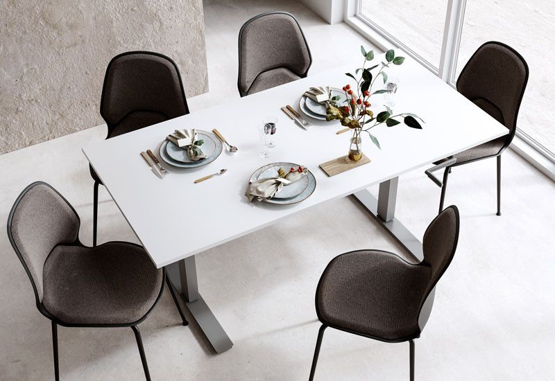 Petra - En tygklädd stol