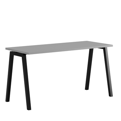 Luna A - Ett modernt bord med fasta ben i A-form