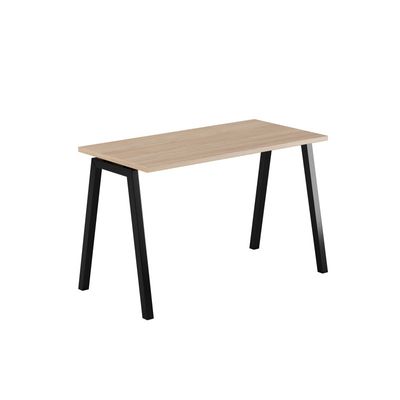 Luna A - Ett modernt bord med fasta ben i A-form