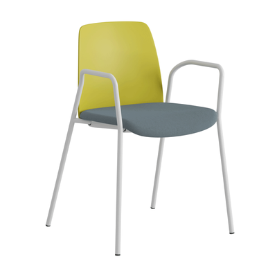 Stol med armstöd, tygsits och plastrygg - Choice