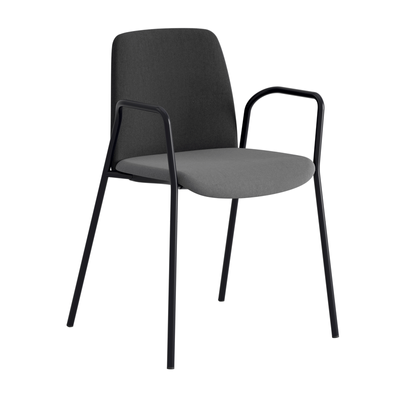 Tygklädd stapelbar stol med armstöd - Choice