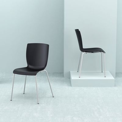 Mio - En stapelbar stol med stålben