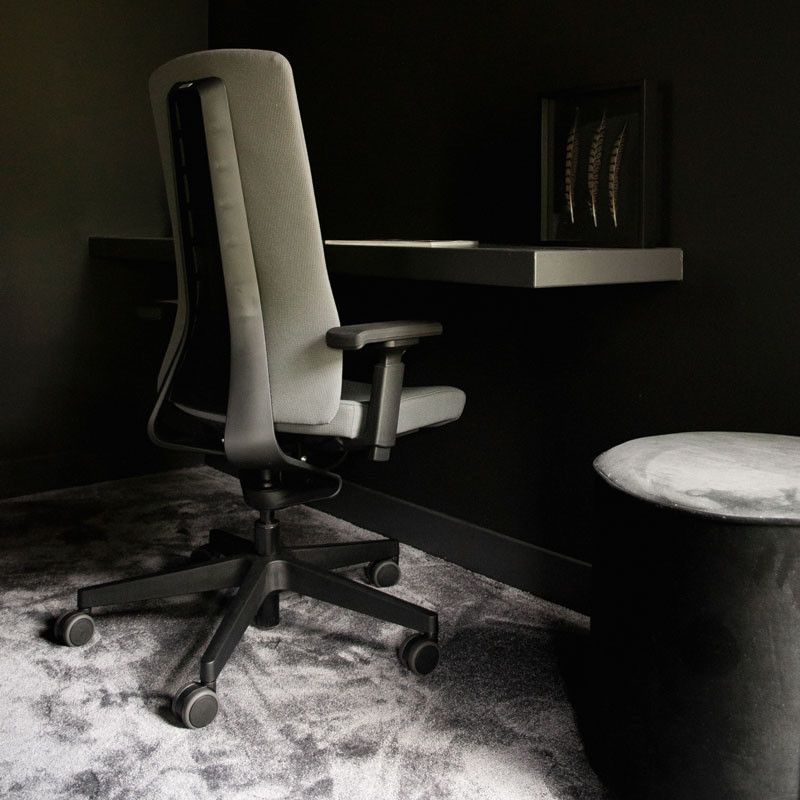 PUREis3 – Den flexibla kontorsstolen