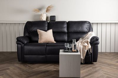 SARANDA Reclinersoffa Svart