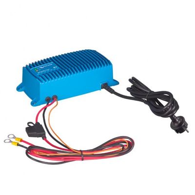Blue Smart IP67 Charger 24/8(1) 230V CEE 7/7