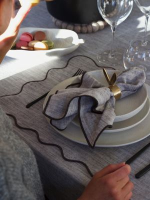 Sabina Servett Asfalt 45x45cm | Svanefors