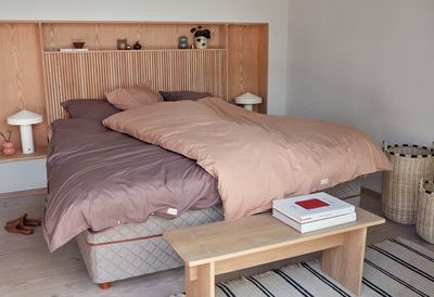 OYOY Hatto Bordslampa Vit Metall