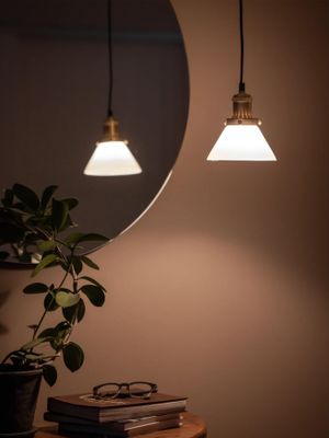 PR Home August Fönsterlampa Opal 15cm