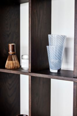 OYOY Gallerhylla Mörk Aska Ø15 cm