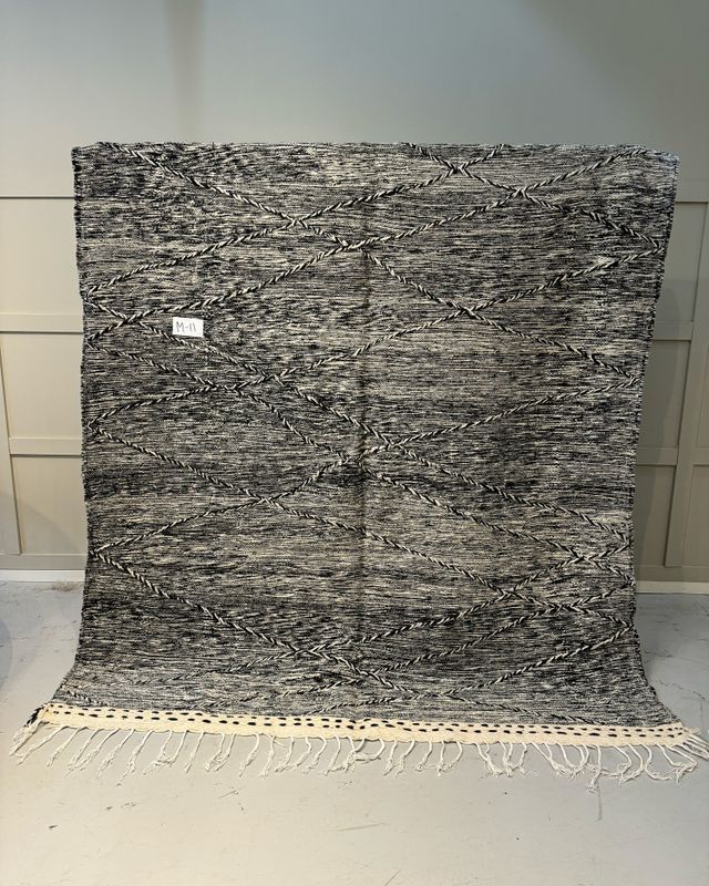 Jakobdahls Vintage Matta M 190x290 cm Grå