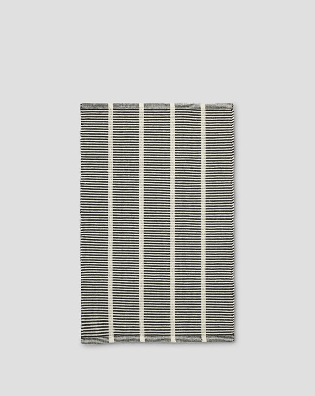 Jakobsdals Lagan Matta 60x90 cm Svart