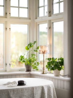 Andrea Bordslampa Antikmässing 71 cm Beige | PR Home