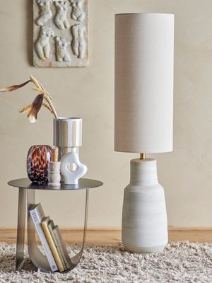 Golvlampa Vit Stengods Linetta | Bloomingville
