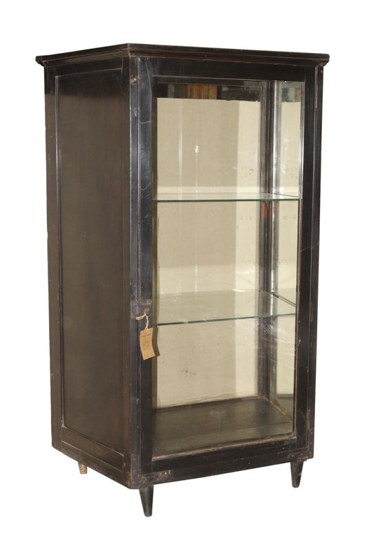 Jakobdahls Vintage Vitrinskåp 146x96x54 cm Brun