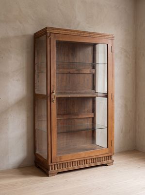 Jakobdahls Vintage Vitrinskåp 166x95x48 cm Brun