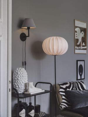 PR Home Base Vägglampa Matt black 13cm