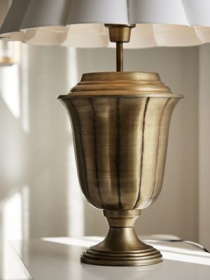 Elli Lampfot Antique brass 45cm Antikmässing | PR Home