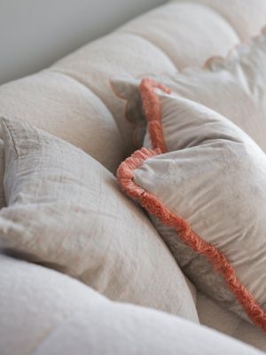 Glory Kuddfodral Korall 45x45cm | Svanefors