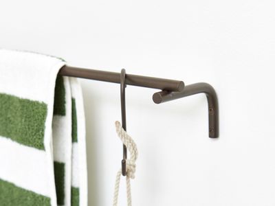 OYOY Pieni Handdukstork Brun Rostfritt Stål