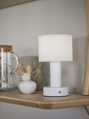 PR Home Tiara Bordslampa Laddbar vit