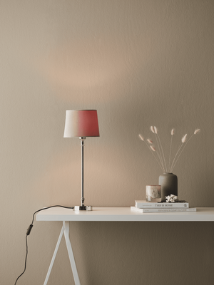 Liam Bordslampa med rosa Skärm 59cm Silver | PR Home